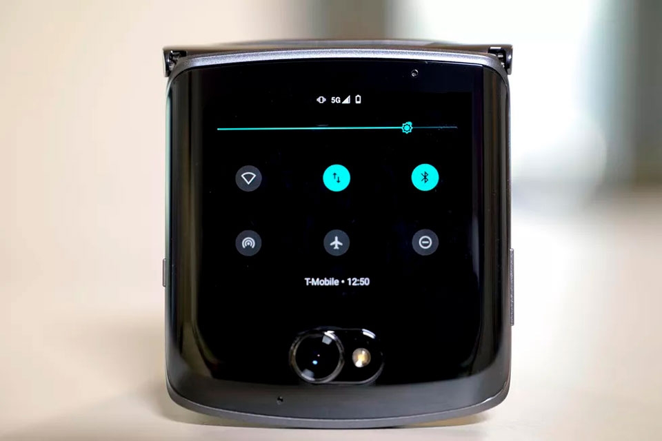 Motorola Razr 5G