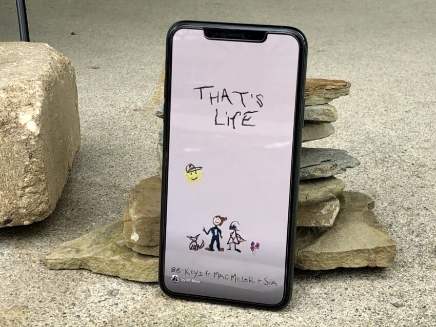 Màn hình iPhone 12