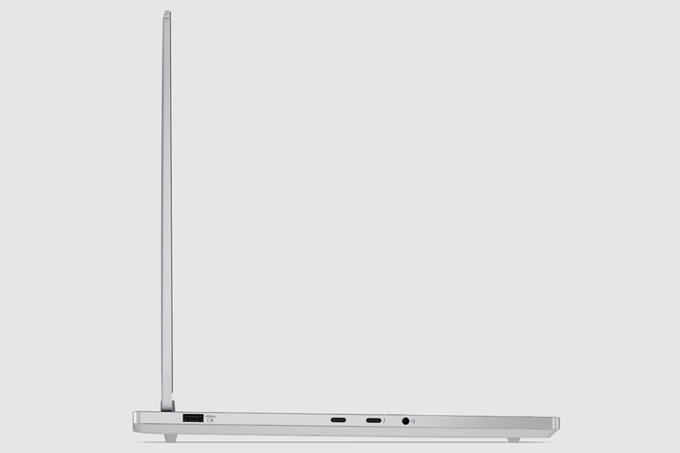 Lenovo-legion-7-16irx9-1.jpg