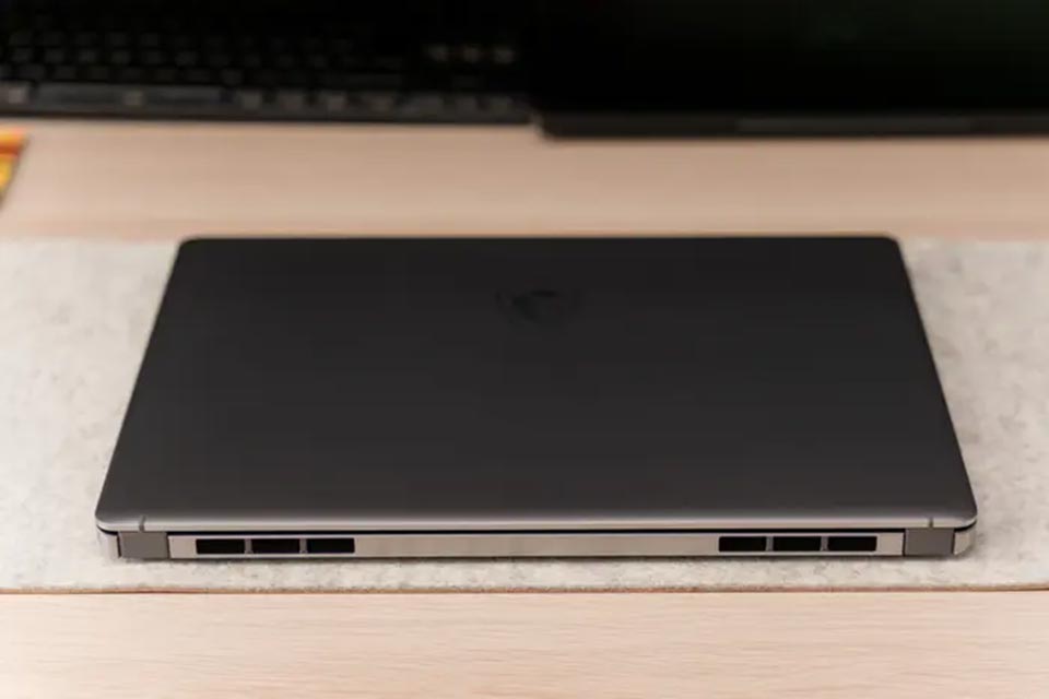 Laptop MSI CreatorPro Z16P B12UKST i7 12700H - 09