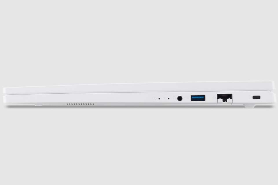 Acer Nitro Lite 16 NL16-71G-71UJ đủ cổng kết nối