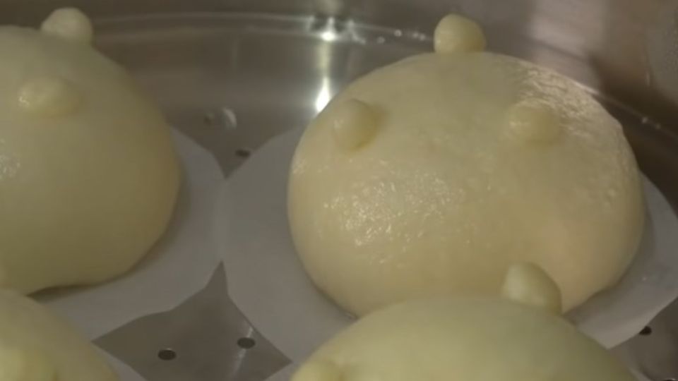 Bước 4: Hấp bánh