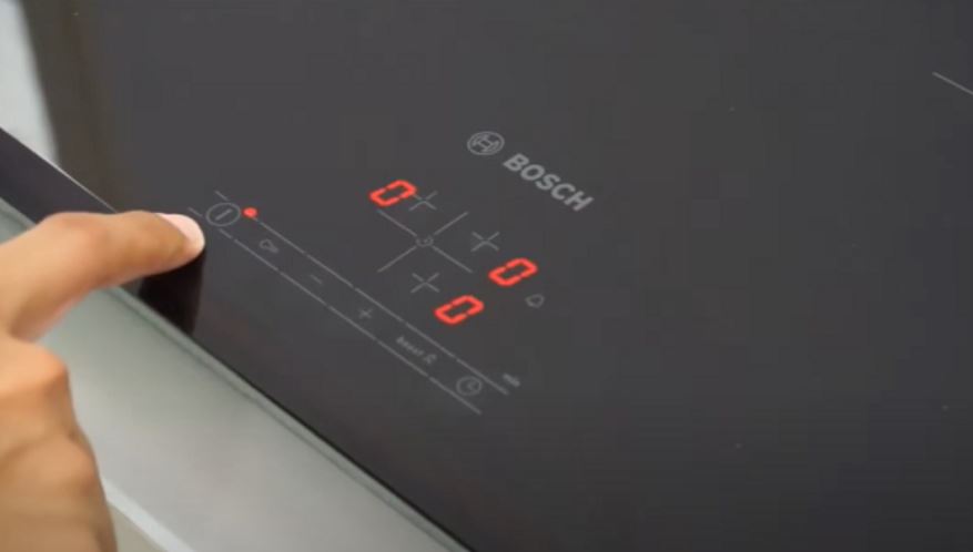 Bếp từ Bosch lỗi F0 là bị làm sao? Tìm hiểu nguyên nhân lỗi và cách khắc phục