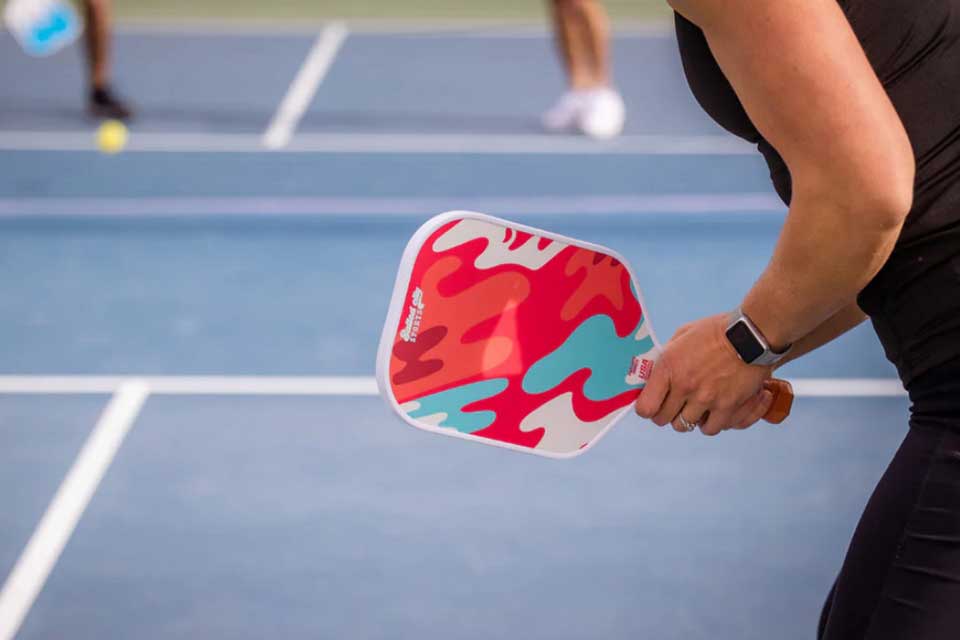 Cách cầm vợt Pickleball - 01