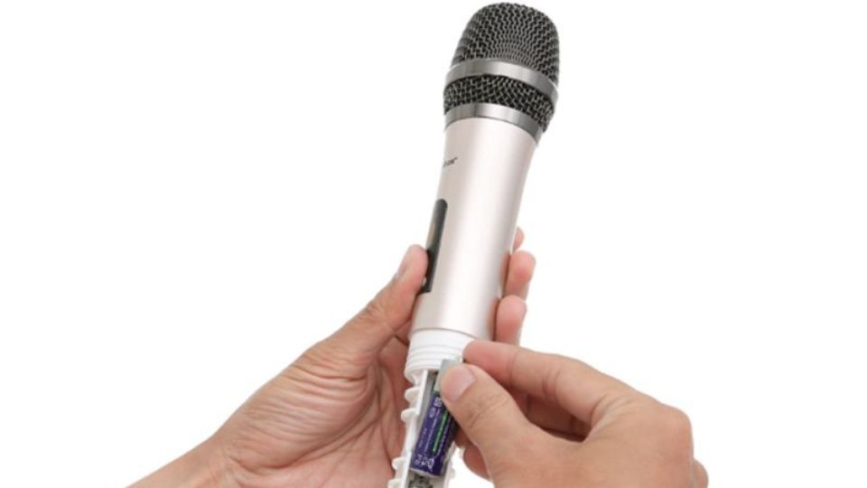 Micro không ra tiếng