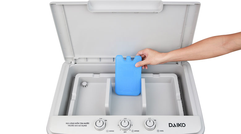 c&aacute;ch sử dụng quạt điều h&ograve;a Daikiosan h&igrave;nh 3