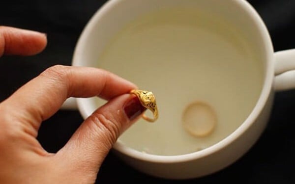 Cách thử vàng bằng chanh hình 9