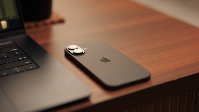 Cổng USB-C trên iPhone 17 có thể cắm được gì 3