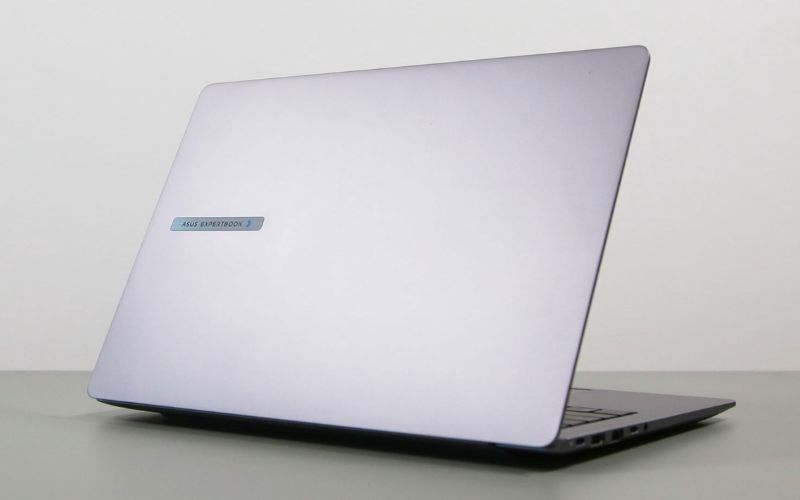 Đánh giá ASUS ExpertBook P5 (P5405) về thiết kế