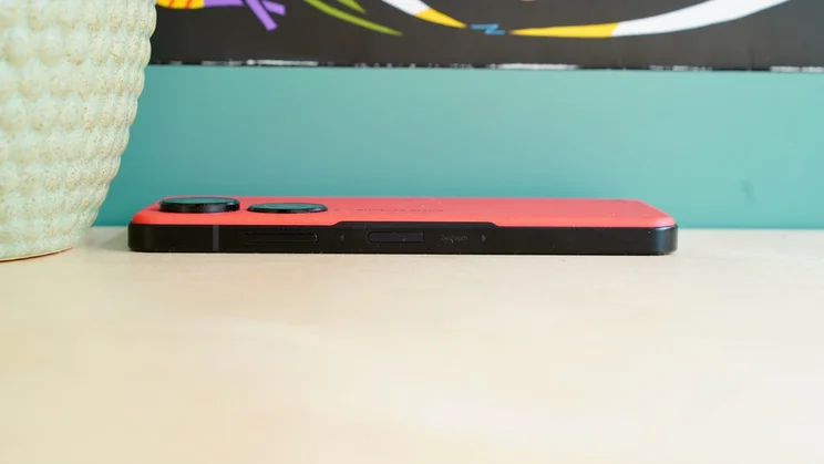 Đánh giá ASUS Zenfone 10 - hình 2