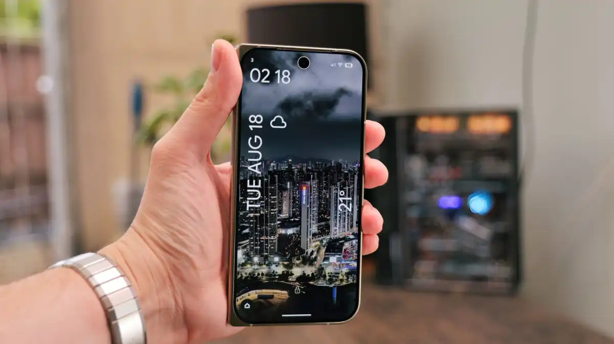 Đánh giá Google Pixel 11 Pro Fold - hình 6