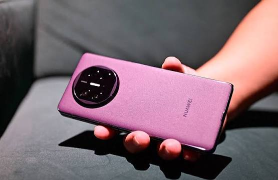 Đánh giá Huawei Mate X5 - hình 1