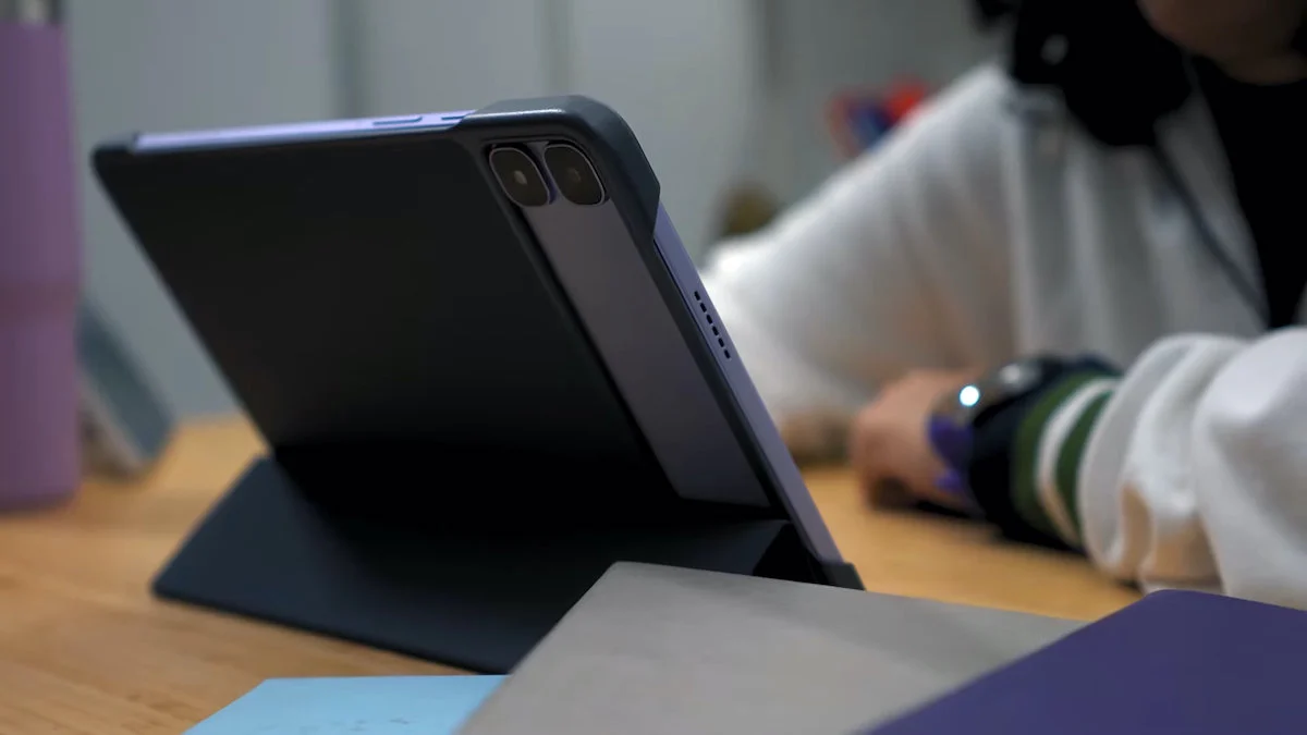 Đánh giá Infinix XPAD 30 Pro - hình 3