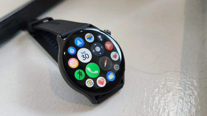 Đánh giá OPPO Watch S - hình 3
