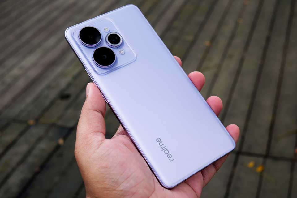 Đánh giá Realme 15 Pro - 03
