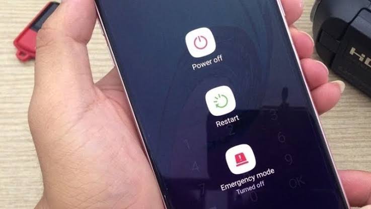 sua loi dien thoai android tu khoi dong lai