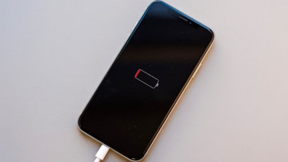 iPhone bị nhiễm điện khi sạc 1