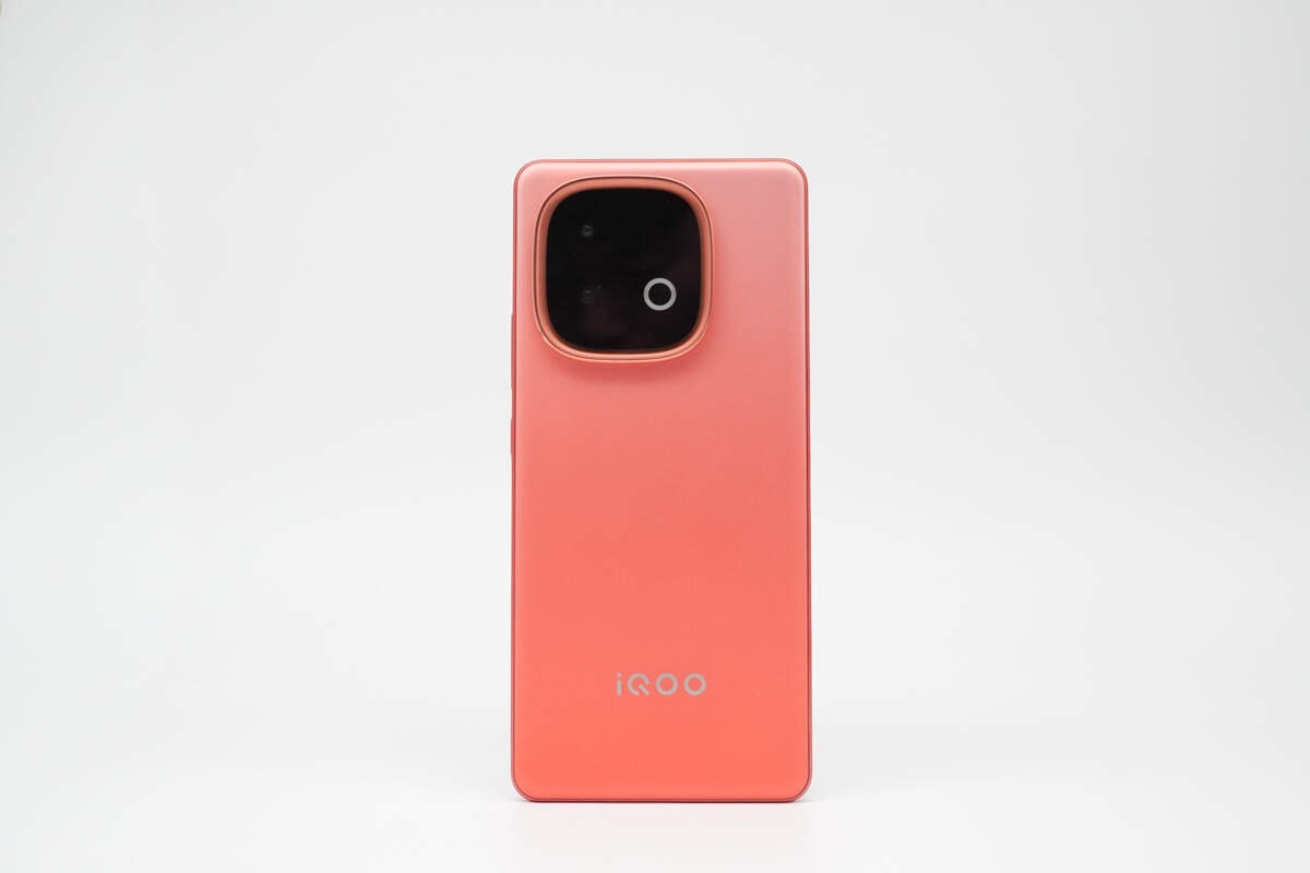 Đánh giá iQOO Z10 Turbo Pro 1