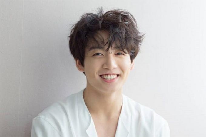 kiểu uốn tóc nam đẹp - Hình 7