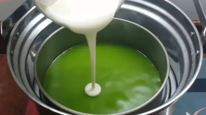 làm bánh da lợn bằng bột năng ảnh 11