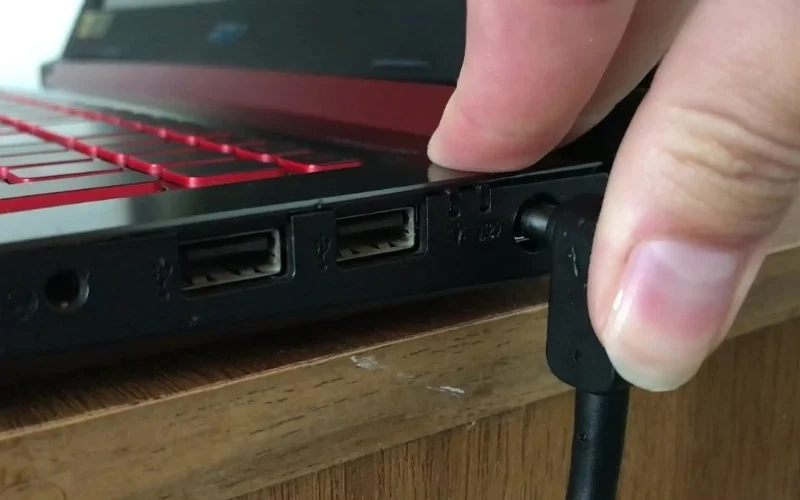 laptop-acer-khong-len-man-hinh-2.png