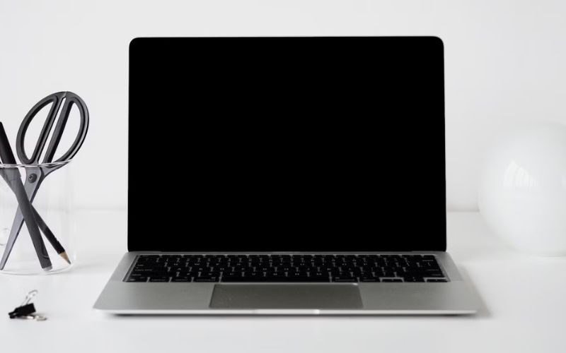 Kiểm tra màn hình MacBook có bị lỗi không