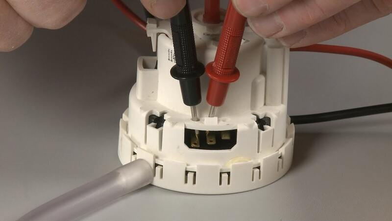 thay cong tac cam bien muc nuoc