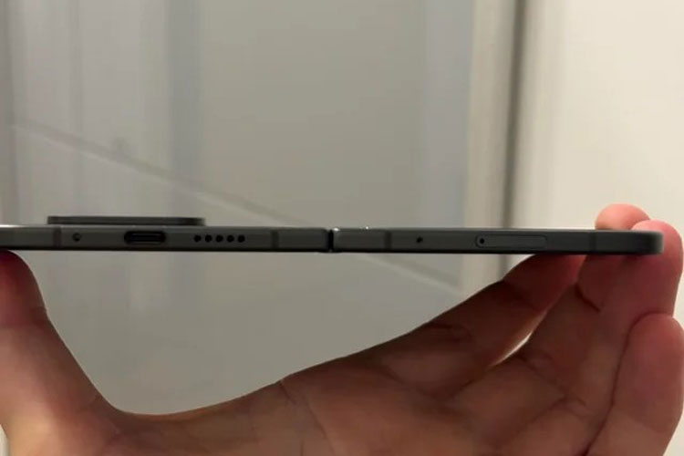 Google Pixel 9 Pro Fold được mở hộp và so sánh với Pixel Fold đời đầu