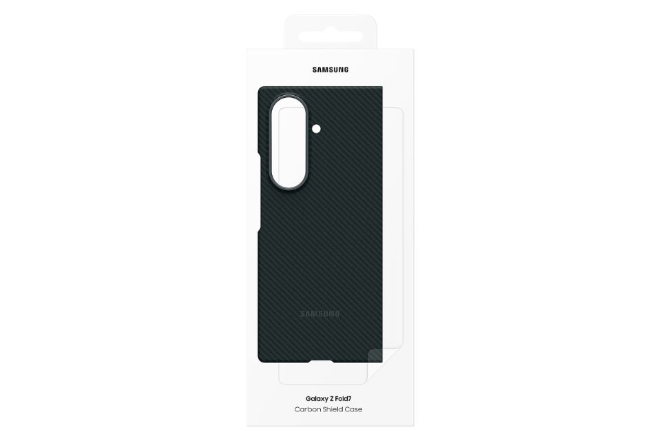 op-lung-carbon-shield-samsung-galaxy-z-fold7-5.jpg