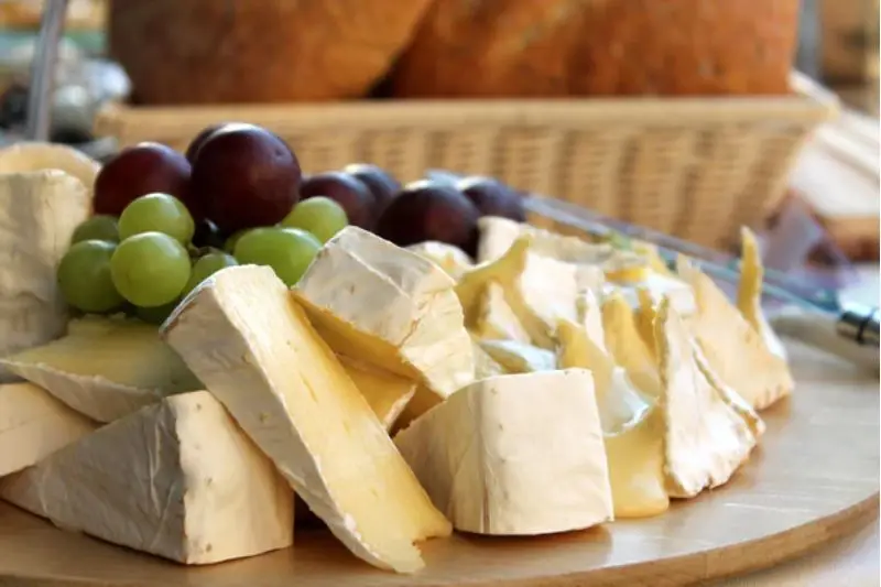 phô mai brie 2