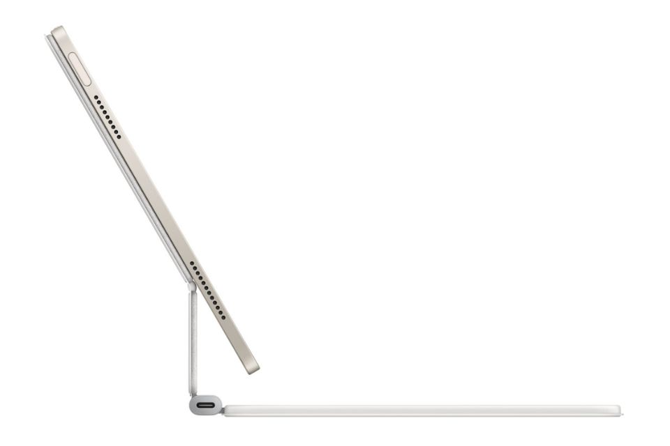 iPad Air 11 inch 2025 Magic Keyboard dãy 14 phím chức năng tiện lợi