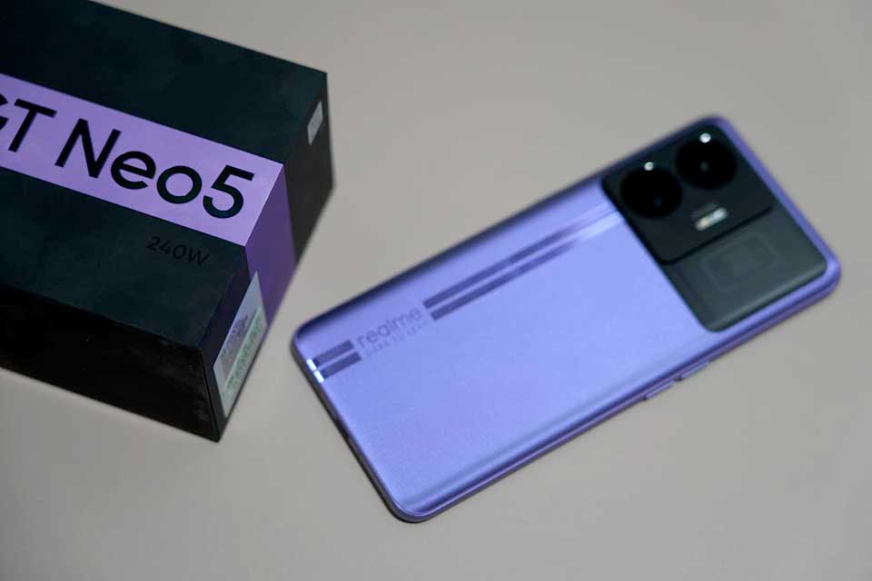 Realme GT Neo 5 - 02