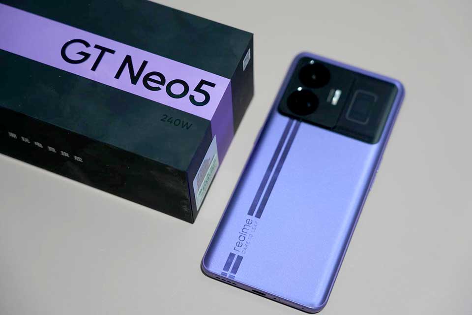 Realme GT Neo 5 - 01
