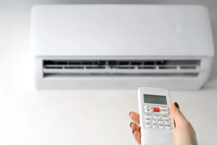 Hướng dẫn sử dụng remote máy lạnh Carrier chi tiết từng bước và mẹo dùng máy lạnh tiết kiệm điện