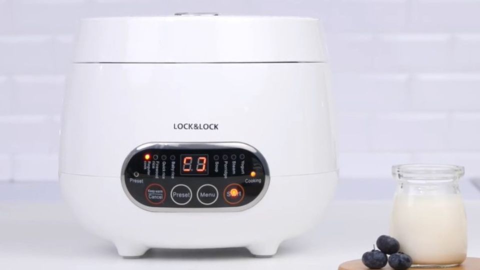 Chất liệu bền bỉ, dễ vệ sinh