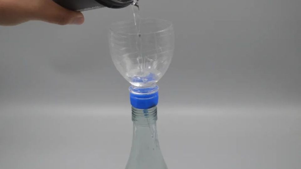 sản phẩm tái chế từ nắp chai nhựa 2