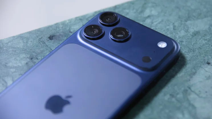 So sánh iPhone 18 Pro Max vs iPhone 17 Pro Max - hình 9