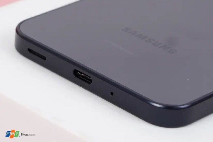 so-sanh-samsung-galaxy-a06-va-galaxy-a16-a.jpg
