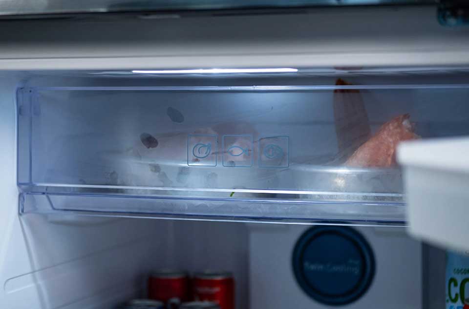 So sánh tủ lạnh Panasonic và Aqua - 04