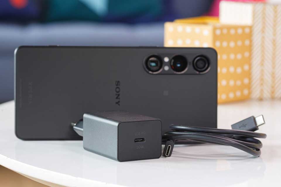 Điện thoại Sony mới nhất - 07