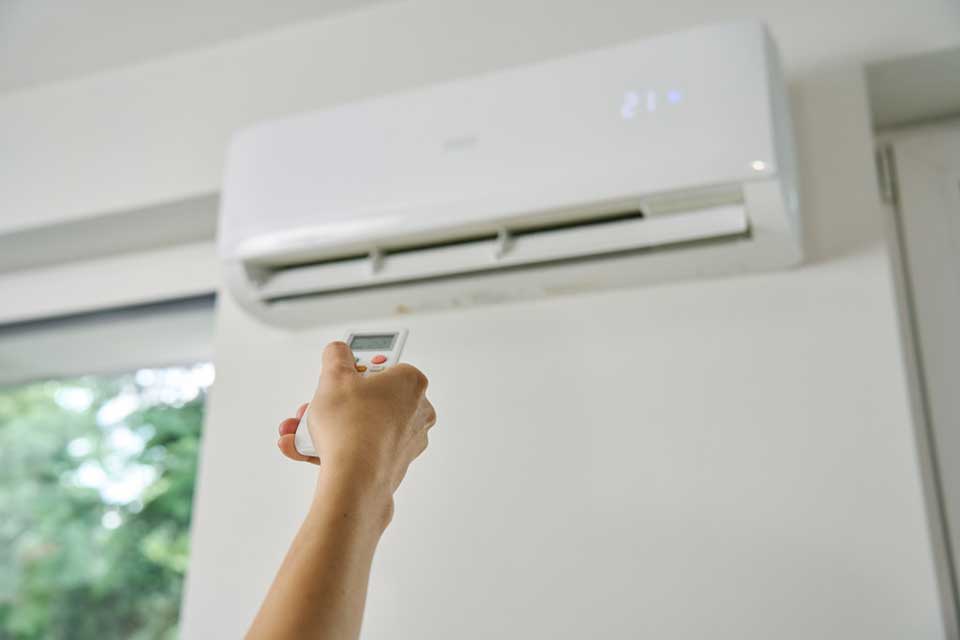 Sửa bo mạch máy lạnh giá rẻ - 06