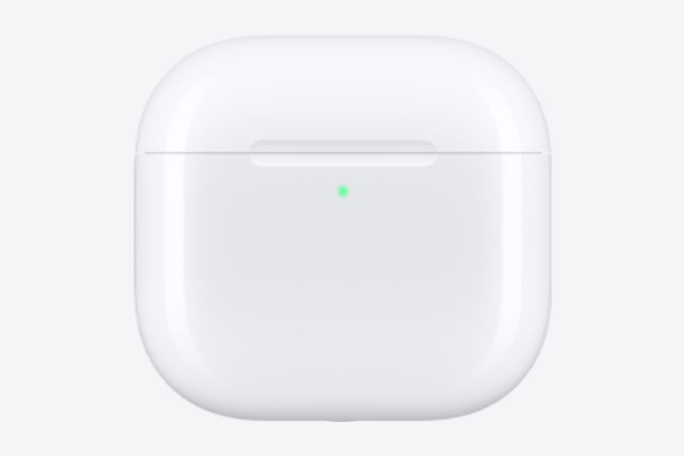 tai-nghe-airpods-5-hop-sac-khong-day-5.jpg