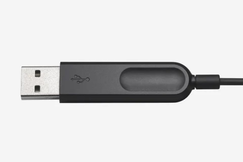 Kết nối USB-A ổn định và tiện lợi