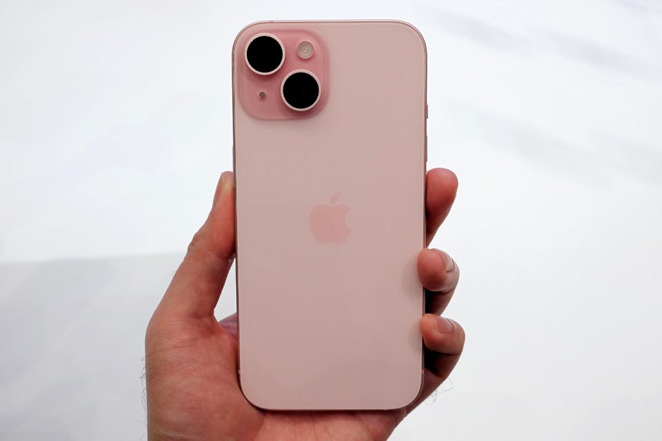 Trọng lượng iPhone 16 - 01