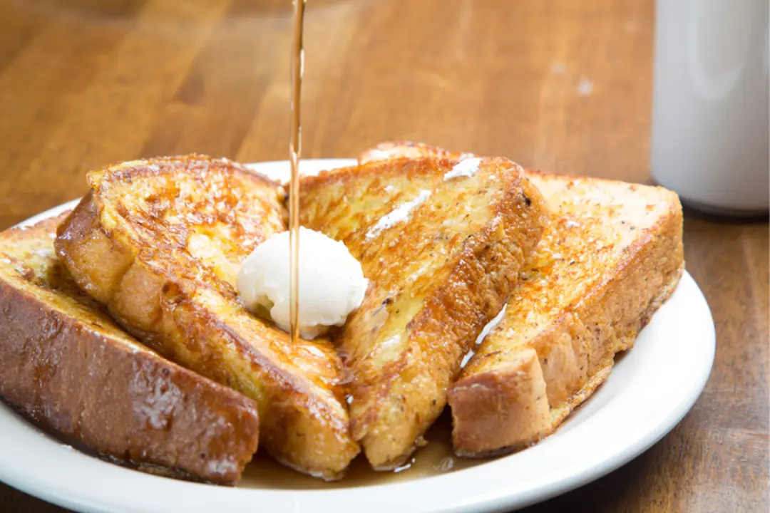 Hướng dẫn làm bánh Toast mềm ngon, giòn rụm siêu đơn giản