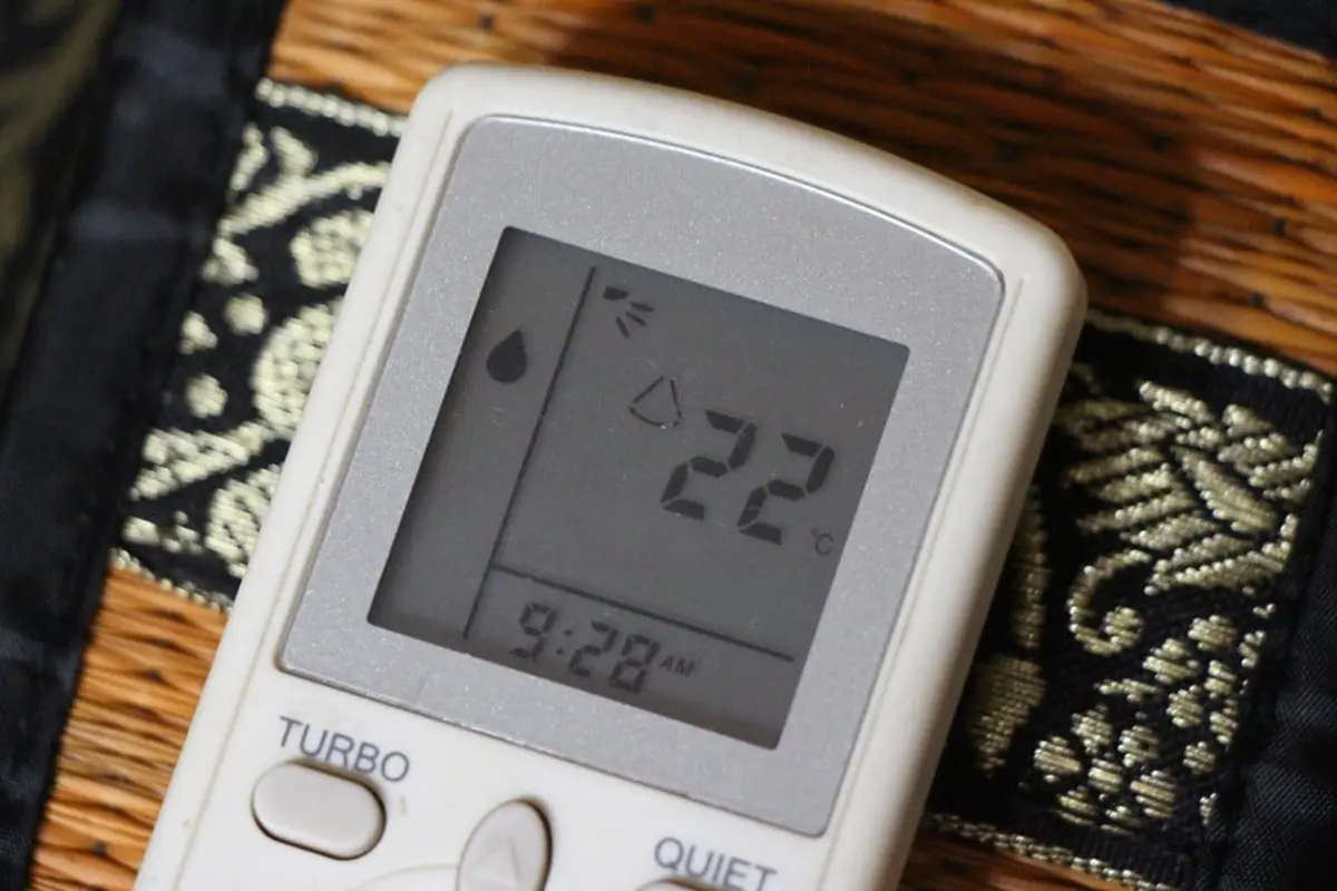 Có nên sử dụng chế độ hút ẩm của điều hòa Panasonic vào mùa nồm ẩm hay không?