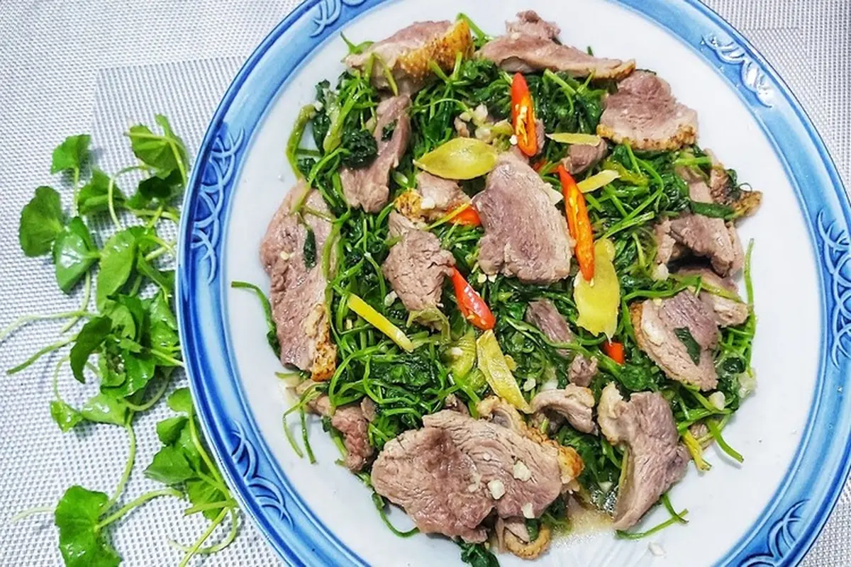 Cách nấu ngan xào rau má thơm ngon, đậm đà hương vị, đổi mới thực đơn ...