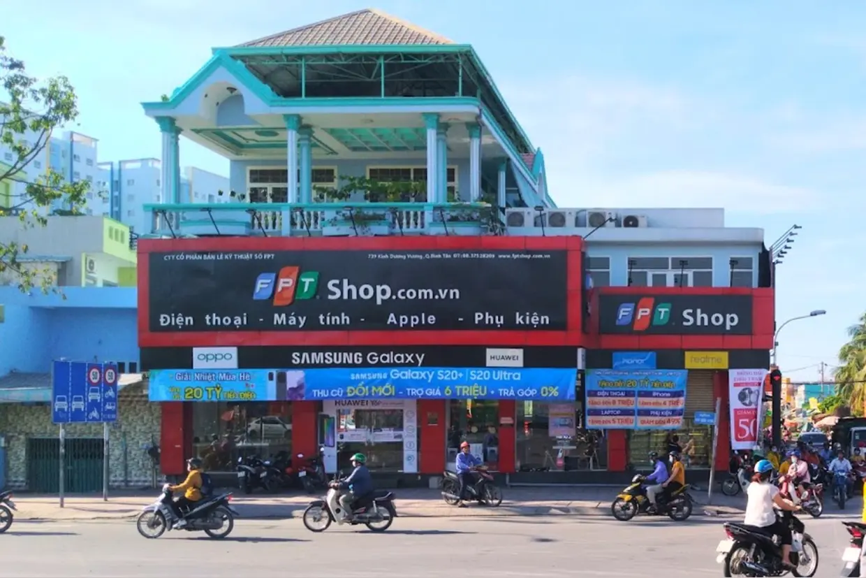 2023_1_27_638104383701209456_cua-hang-fpt-shop-739-kinh-duong-vuong
