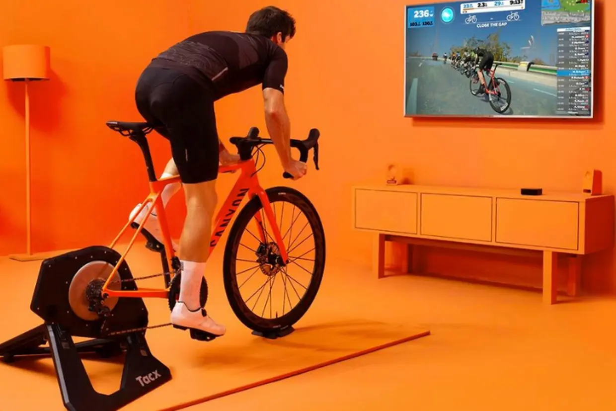 Tìm hiểu Zwift: Ứng dụng đi xe đạp trong nhà giúp rèn luyện sức khỏe và nâng cao thể lực