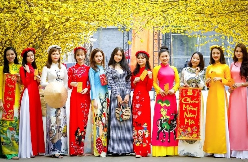 12 con giáp nên mặc màu gì đầu năm 2025 1